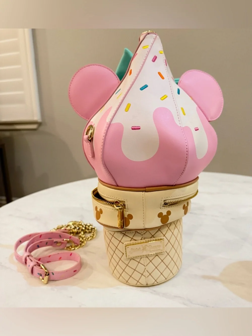 NEW Loungefly Stitch Shoppe Disney Minnie Soft Serve Ice Cream Crossbody Bag - Picture 12 of 16